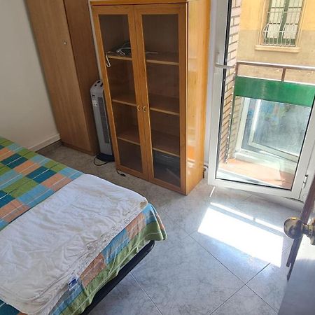 Sunny Room In A Shared Apartment In Руби Экстерьер фото